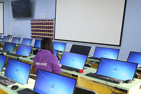 大連影視特效后期制作培訓(xùn)班 學(xué)制、學(xué)費(fèi)與專業(yè)培訓(xùn)解析